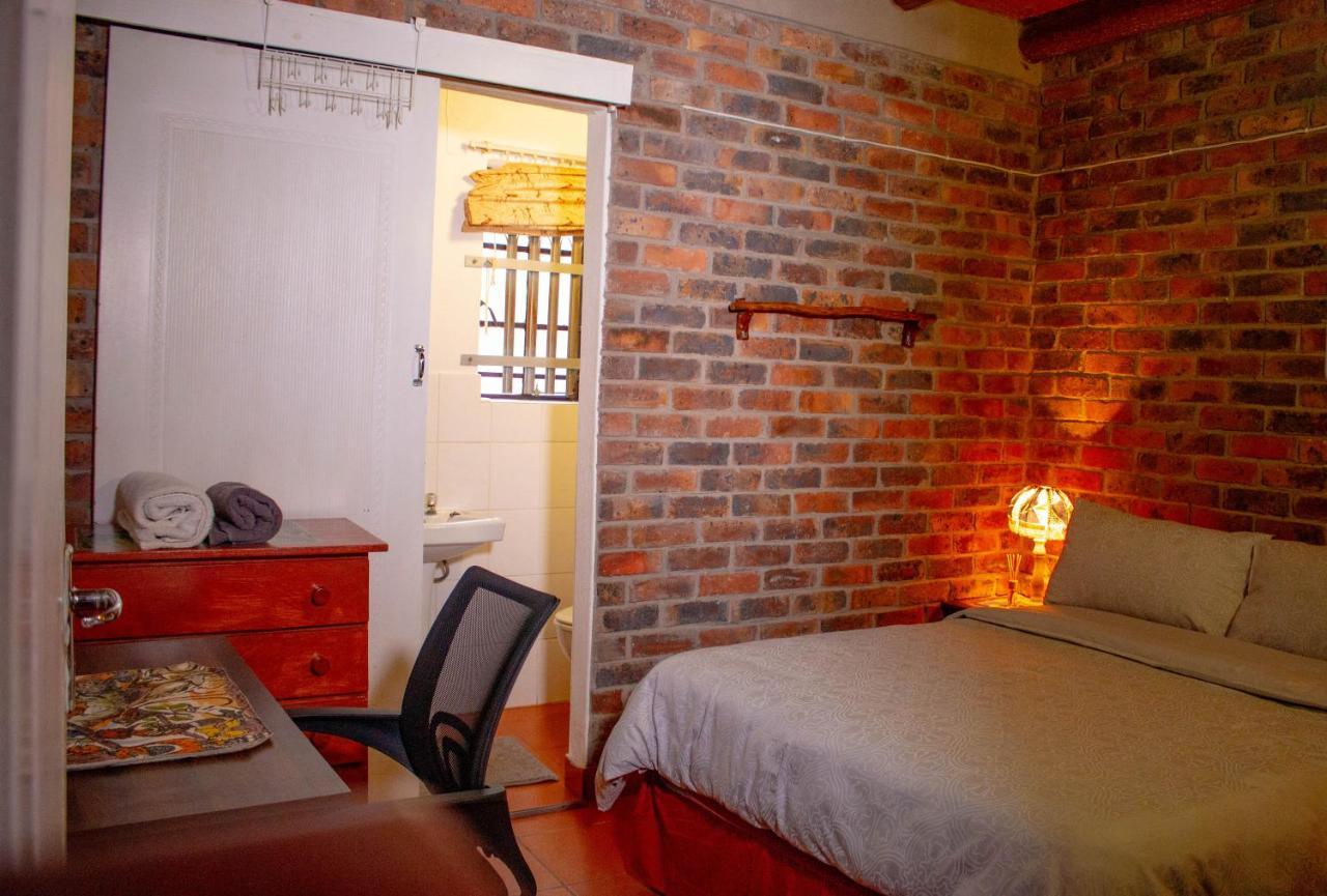 Nanisto Bush Lodge Марлот-Парк Экстерьер фото